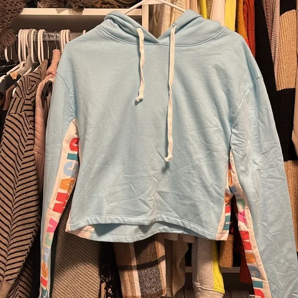 Disney Magic cropped hoodie NWT - Picture 3 of 6